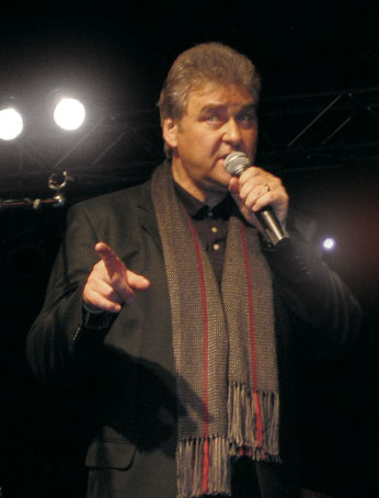Dirk live